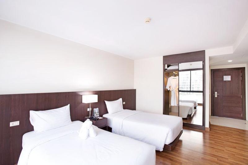 Mida Hotel Ngamwongwan - Sha Plus Nonthaburi Eksteriør billede